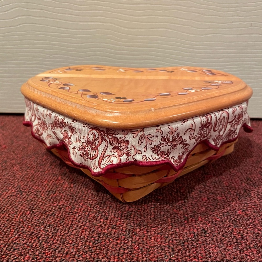 Longaberger 1999 Love Treasures Handcrafted Woven Basket with Custom Wooden Lid